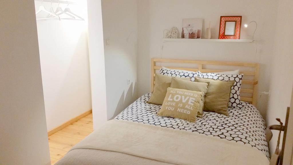 Lisbon Apartment Bairro Alto - Bica 1 Room photo